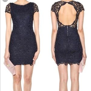 NWT ALICE&OLIVIA Navy lace dress